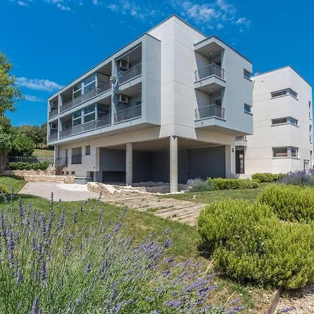 Romana Gasthuis 3*
