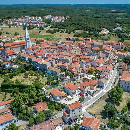 Romana Gasthuis Vrsar