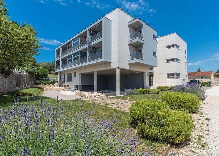 Romana Gostinjska kuća 3*