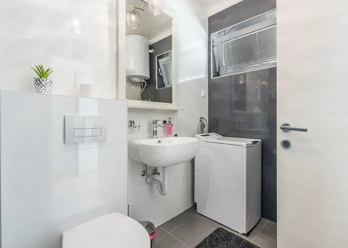 Romana Gostinjska kuća 3*